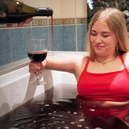 Хотел естрея резидънс и 4*