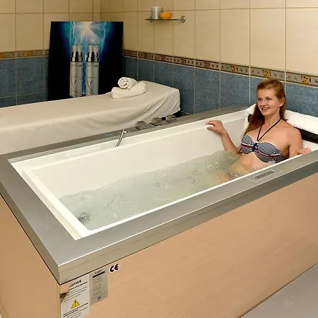 естрея резидънс и