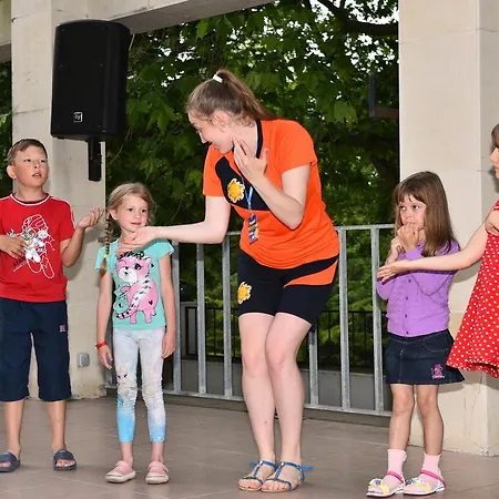 Хотел естрея резидънс и 4*