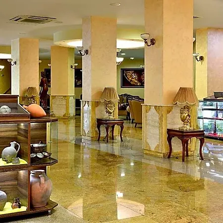 Estreya Готель 4*