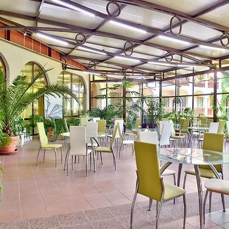 Hotel Estreya And Sankt Konstantin & Helena