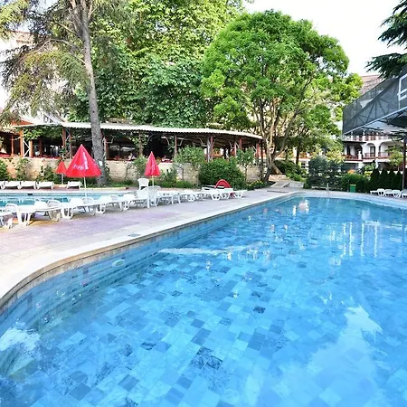 Hotel Estreya And Sankt Konstantin & Helena