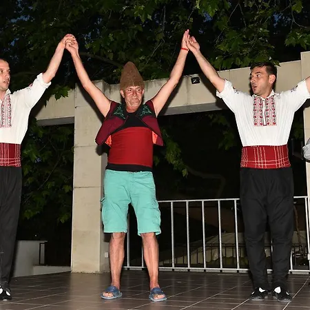 Hotel Estreya And Saints Constantine and Helena