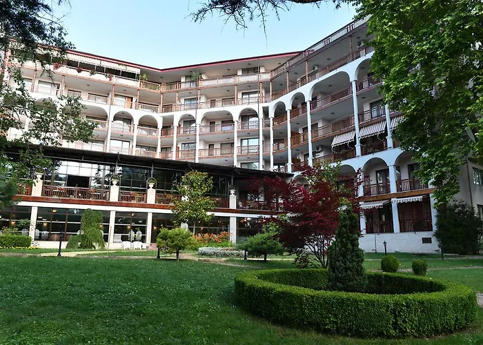 Hotel Estreya And Sf. Constantin și Elena